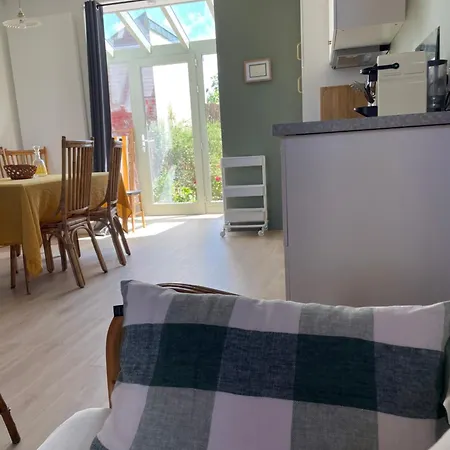 Suzanne Tatil Evi Ault